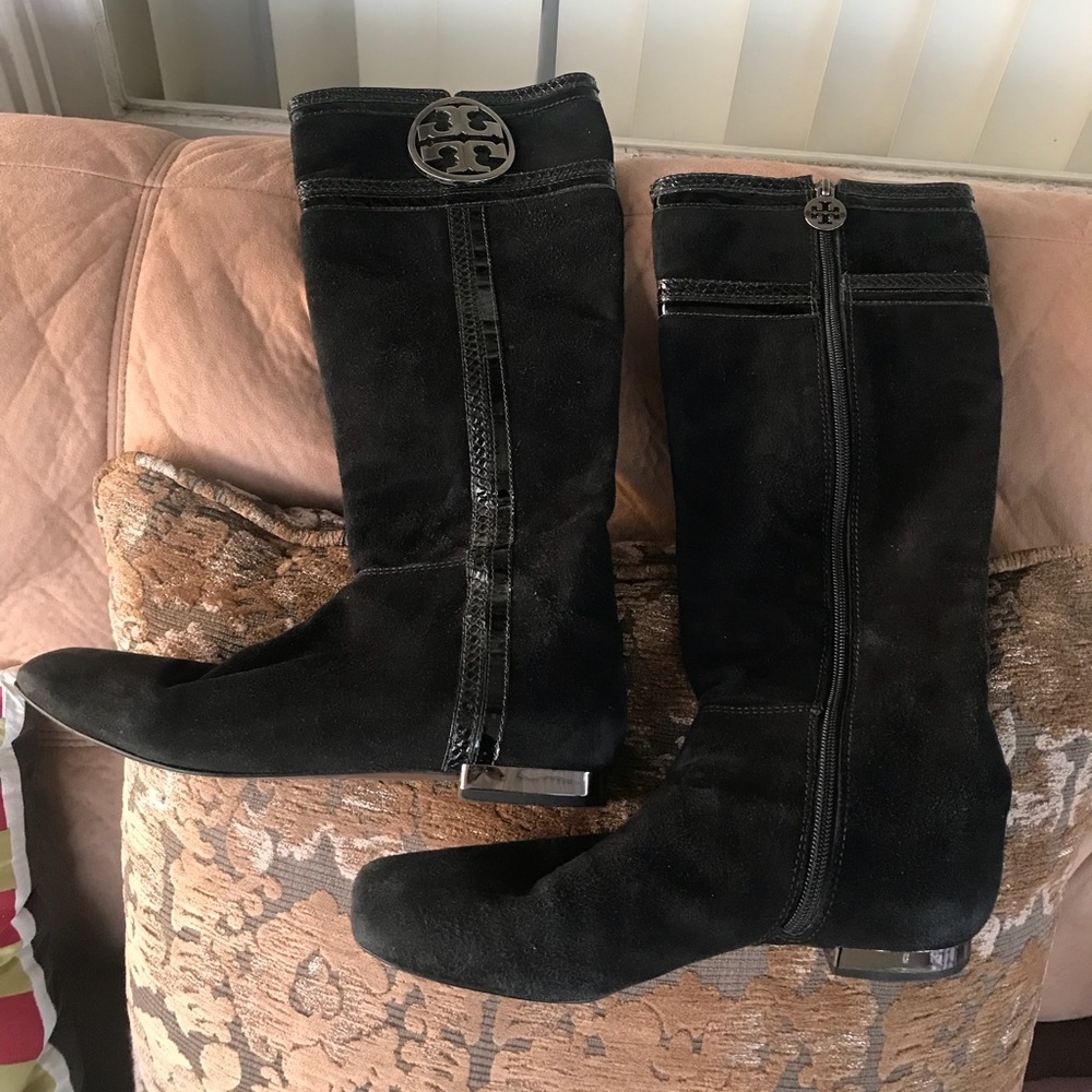 Tory Burch woman’s boots 👢